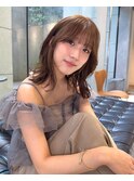 鎖骨ミディアム 外ハネ レイヤー シースルーバング アッシュ
