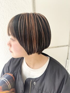 ミクマル(micmal) 20代30代大人可愛い小顔ボブ前下がりショートハイライト