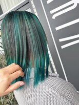 アース 新庄店(EARTH) アンブレラカラー&インナーカラーのエメラルドグリーン