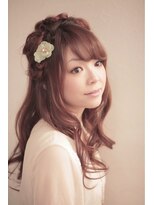 キャッチオールヘア(CATCH ALL HAIR) 三つ編みアレンジ
