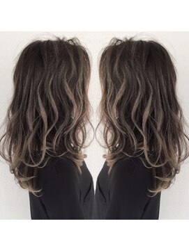 トルネード(TORNADO) ナチュラルハイライトオリーブグレージュ