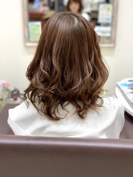 クアトログランシュ ひたちなか店(QUATRO×GranCieux) ゆるふわフェミニン