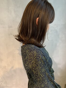 キチ(kichi.) [kichi.] くすみベージュ×レイヤーロブ