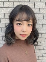 リア(Lia by KENJE)&nbsp;Lia＆汐見悠佑　暗髪透明感カラー＆インナーカラー