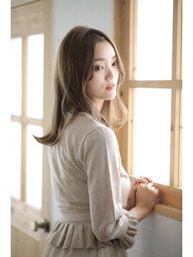 ビラデルソルルート(√r-t) 透明ブラウン