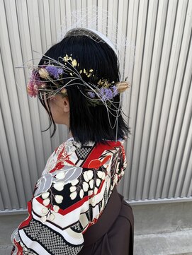 ラウレア(Laule'a) 卒業式ヘアメイク着付けセレクトドライフラワーアレンジ