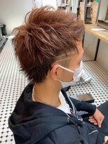 ディスイズバーバーセカンド(THIS IS BARBER 2nd)&nbsp;ツーブロック　ハイトーンカラー　ライン　バリアート