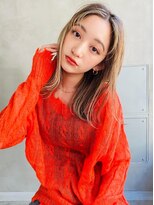 ケイト(kate)&nbsp;【kate 大宮】ムラハイローライトxナチュラル外ハネミディ