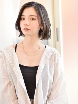 イリーブ(elieve) 大人目ボブ