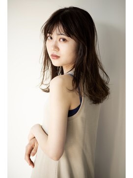ティピ(tipi) 【宿里沙也香】柔らかさ×内巻きワンカール