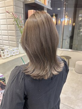 リリー(Lilley) 【lilley 稲永麻衣】ブリーチ+グレージュ+天神韓国ヘア