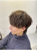 オリーブグレージュ