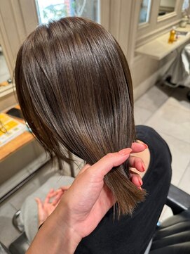 ニュートン(NEWTON) 髪質改善20代30代髪質改善ハイライトインナーカラー立川