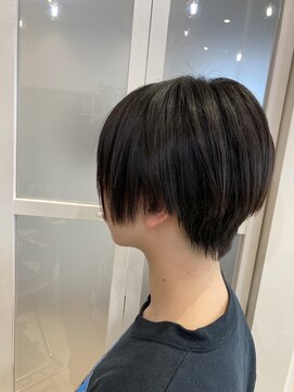 カシータ フロル 尾張旭店(Casita flor) クール系ショートスタイル