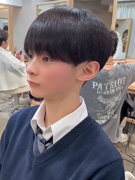 ナチュラル 渋谷(NATURAL) フェザーパーマ/スパイキーショート/サーフカール[メンズ/渋谷]