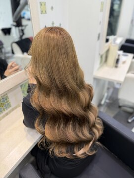 ラピス 池袋(Lapis) ベージュカラー