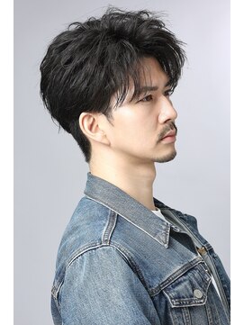 ツーブロ刈り上げなし大人30代男性かきあげ大人ヘア