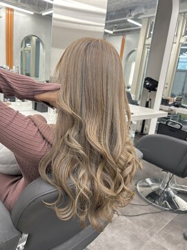 エイト 立川店(EIGHT) ☆ハイライト×アッシュベージュ☆