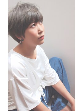 オルガ ヘアアンドメイク(Oluga hair&make) ハイトーンマッシュショート