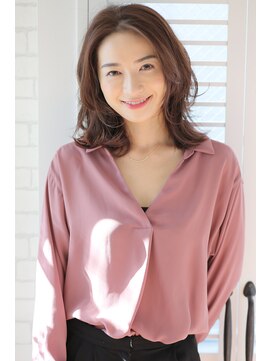 グッドネイバーズ 銀座(GOOD NEIGHBORS) 【GN銀座】柔らかカールがレイヤーにピッタリ似合うレイヤー♪