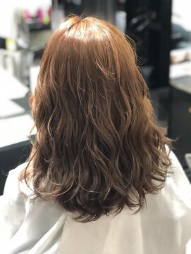 アレクサンドルオブカラーズカナザワ(ALEXANDRE OF COLORS KANAZAWA) 【ブリーチオンカラー】【ラベンダーベージュ】【透明感】