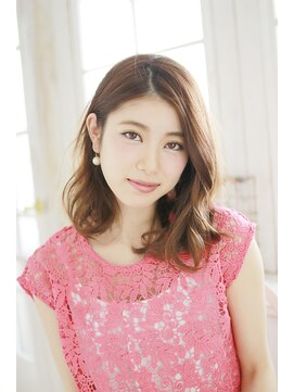 髪匠 雅 ミヤビ(MIYABI) ハネ感ある大人スタイル