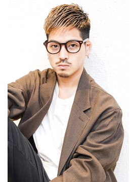 メイドマンバーバーショップ 西宮北口(MADE MAN BARBER SHOP) 【西宮初かりあげ専門店☆】フェードバーバーツーブロビジネス