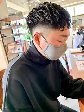 パーク(PARK) メンズベリーショートフェードクロップパーマ