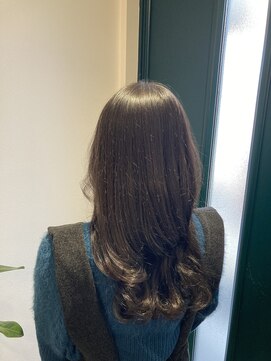 キー(KEY) 韓国風巻き髪ヘア