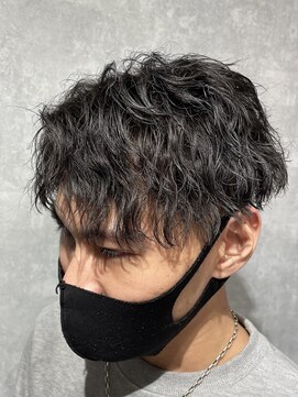 レイズ 名古屋(RAYS) ツイストスパイラルパーマショート刈り上げマッシュ　　　h