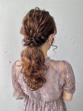 サンルーム(SUN room) ボリュームポニーテール miwa