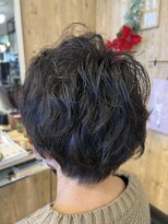 ルーミス バズヘアー(Loomis Buzzhair)&nbsp;ショートふんわりパーマ