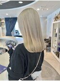 ホワイトブロンドヘアハイトーンカラー髪質改善カラー