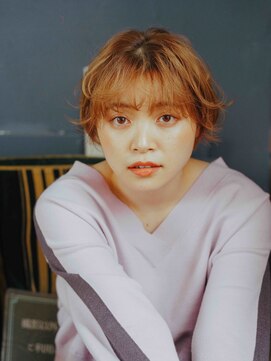 フローラビューティーヘアー(Flora Beauty Hair) カールショート/20代/30代/40代/50代/岡山/表町