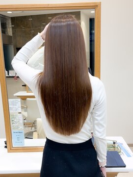 シュヴー 浦安店(CHEVEUX) ［千葉／浦安］ナチュラルレイヤー　髪質改善　ストレート
