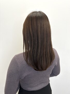 ゼンドットカラスマ(Zen.karasuma) 地毛風ストレート×透明感ベージュ20代30代40代