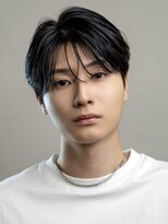 オーシャントーキョーオーバー 渋谷(OCEAN TOKYO OVER)&nbsp;韓国マッシュセンターパートダウンパーマニュアンスパーマウルフ