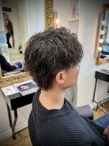 コワファースト  させぼ五番街店(COIFF1RST)&nbsp;ウルフ×緩めツイスパ☆