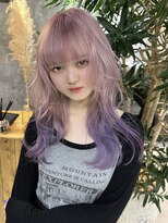 イコ(.ico)&nbsp;ピンク×ラベンダーデザイン　20代30代　ウルフカット　ブリーチ