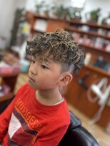 カミングよしむら(髪ingよしむら) スペインカールパーマ