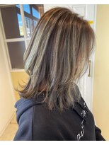 アース オーセンティック 岡山表町店(EARTH Authentic) お白髪ぼかしハイライト☆彡