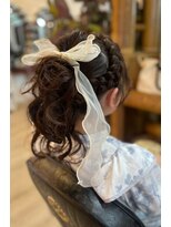 シークレットミラーズ(SECRET MIRRORS)&nbsp;パーティーヘアセット（ウェディングにもOK）