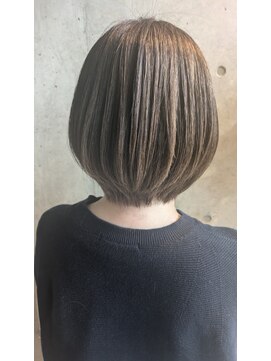 コティ(Kotii) 【美髪矯正】高品質トリートメント配合　酸性ストレート