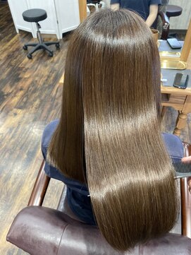 アイリーファンビリ(irie fambilly) オリーブグレージュ☆richメテオカラー