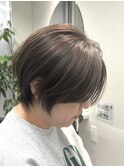くびれショートボブ40代50代グレイカラー白髪染め自髪ぼかし