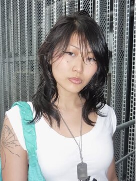 ブロック ジャポン(bloc japon) レイヤーカット 顔まわりレイヤー ナチュラルレイヤーくびれヘア