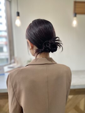 クリック(Click) 黒髪/クラゲヘアー/オリーブグレー/小顔/ココアベージュ/小倉