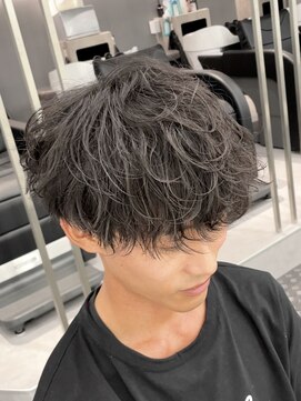 アーバンスタジオトウキョウ 下北沢店(URBAN STUDIO TOKYO) 波巻きシャドウパーマラウンドマッシュ　[下北沢/men's]