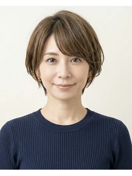 エルシー 江坂店(Lc) 大人レイヤーショート/大阪吹田江坂/シャンプーカット