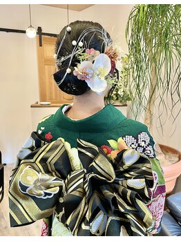 シュシュ(SHU-SHU)の写真/2027成人式ご予約受付開始◎卒業式/入学式/セレモニーの着付も♪お気軽にお電話にてお問い合わせ下さい